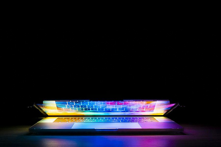 Онлайн-продажи Lenovo в России превысили полмиллиарда рублей