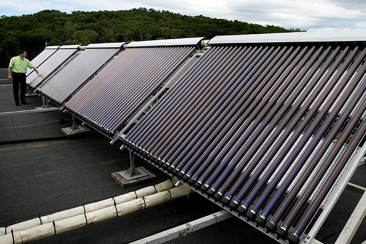 Звезда греет