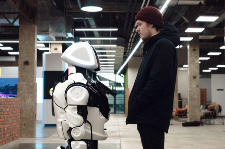 Российские инженеры продемонстрировали роботов для лечения от COVID-19