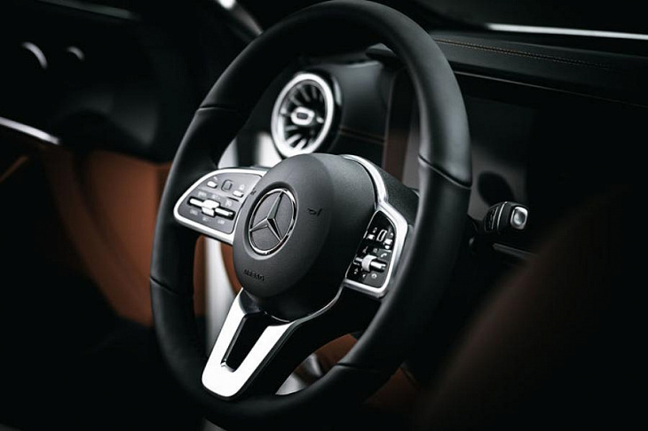 В России отзывают Мерседесы — могут возникнуть неполадки в маслопроводе