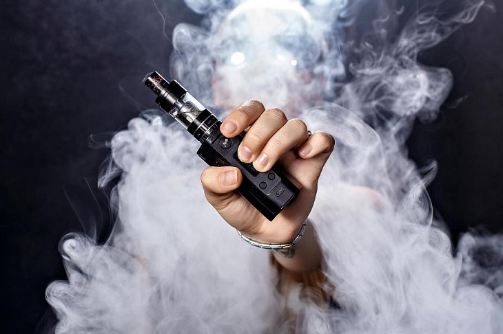 Вейпы однозначно могут сделать из подростка курильщика