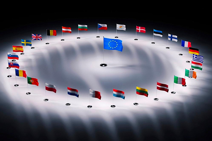 Еврокомиссия ухудшила прогноз по спаду ВВП еврозоны в 2020 году