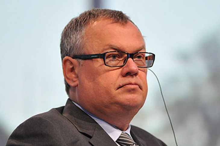 Костин призвал ЦБ предоставить банкам деньги на более выгодных условиях