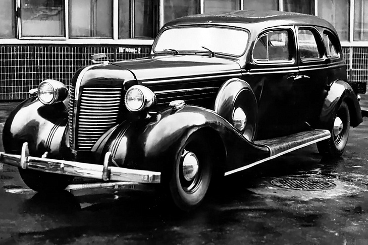 Моторы Москвы. Пять главных автомобилей довоенной столицы.