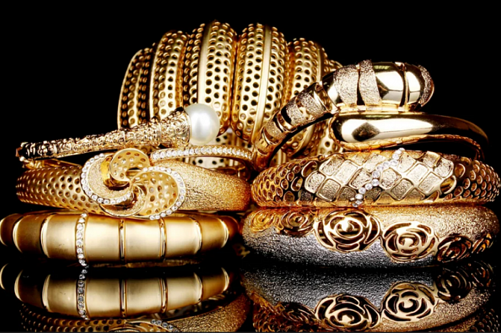 Роспотребнадзор дал советы по покупке ювелирных украшений