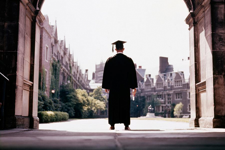 Amazon передумал массово нанимать выпускников элитных бизнес-школ 