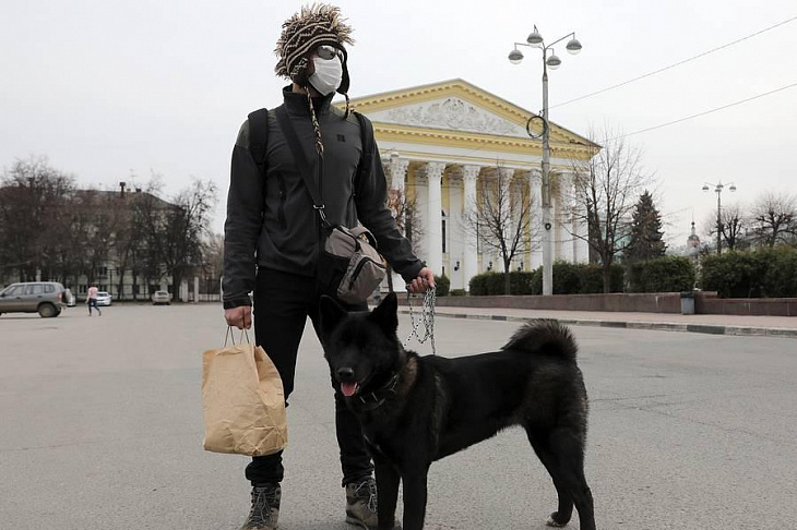 Хирургические маски замедлили распространение коронавирусов