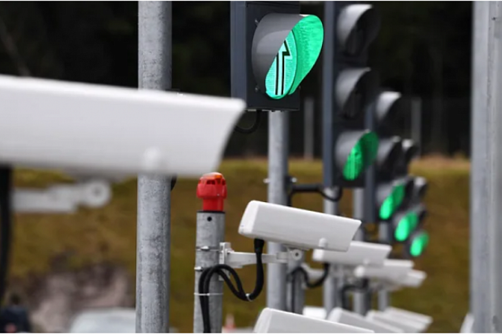 С места в барьер