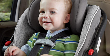 8 ошибок при установке детского автокресла
