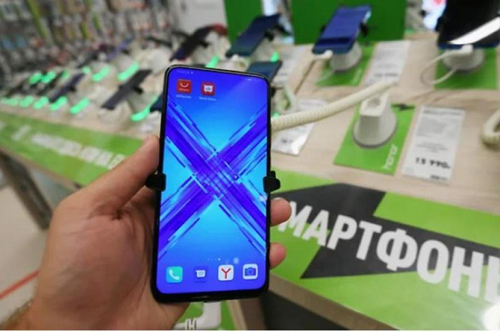 Смартфонам подбирают российские приложения