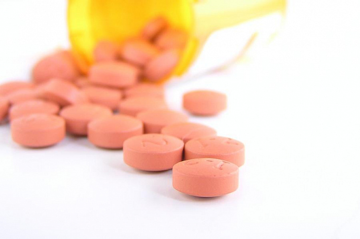 Новый мощный антибиотик прошел испытания на людях