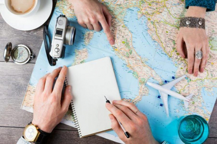 Что взять с собой в путешествие: необходимые вещи для поездки за границу