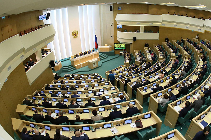 В Совфеде предложили дать бизнесу деньги институтов развития