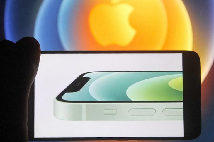 В iPhone 13 добавят Android-функцию всегда включенного экрана