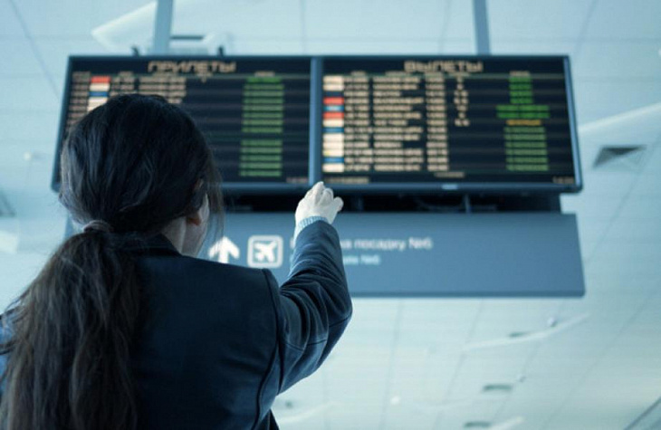 Названа дата начала возобновления международного авиасообщения в России