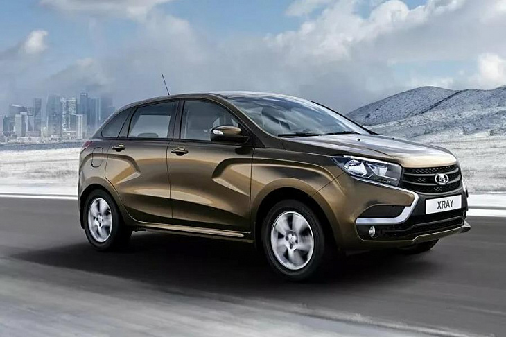 Падение продаж автомобилей замедлилось