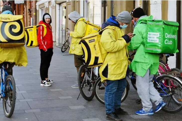 Еда сбилась с ног