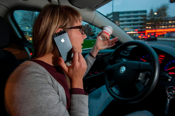 Камеры, фиксирующие разговоры по телефону, могут поставить по всей России