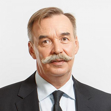 Островский Александр Юрьевич.