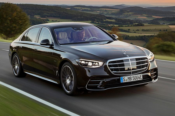 Ездит сам и угадывает желания