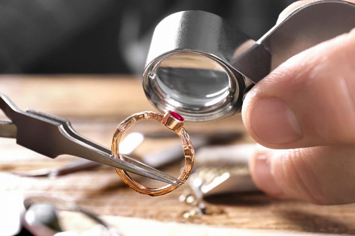 В России может появиться онлайн-­маркетплейс по торговле драгоценностями