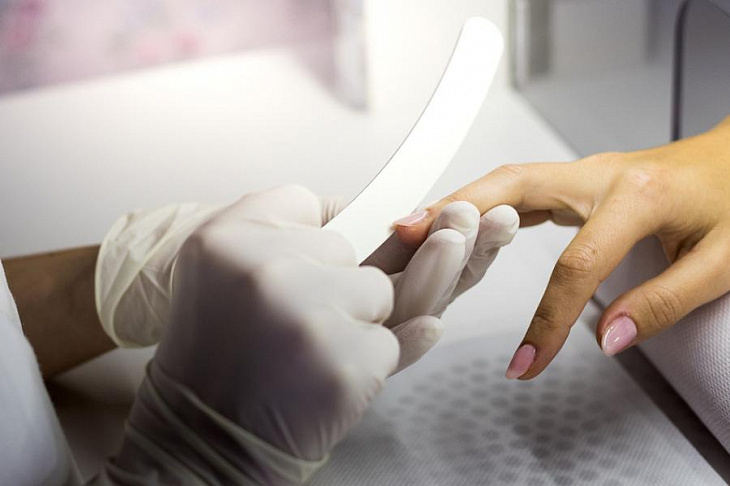 Как заработать $3 млн, избавив женщин от походов в маникюрный салон