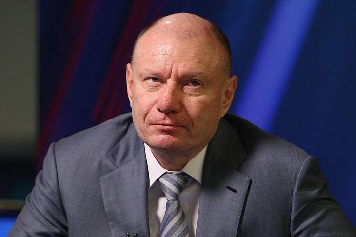 Богатейшие россияне обеднели на 83,4 млрд долларов с начала года: кто потерял больше всех 