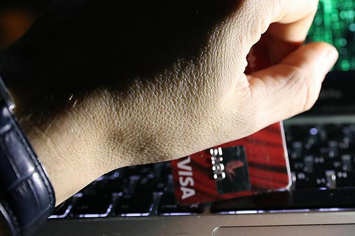 Каждый десятый россиянин сталкивался с продавцами-мошенниками в Сети