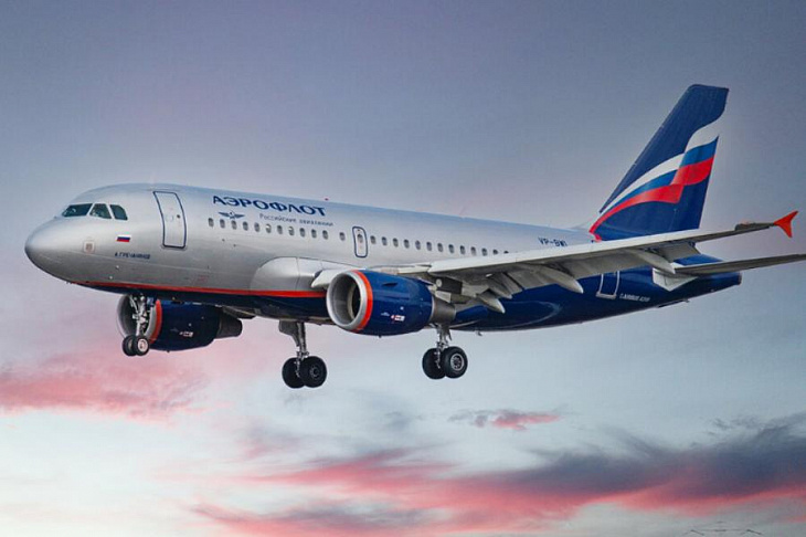 «Аэрофлот» запустит продажу бортового питания в вендинговых автоматах