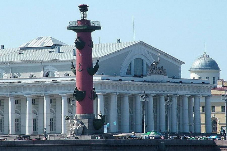 Санкт-Петербургская биржа зафиксировала рекордные объем торгов и активность клиентов в апреле