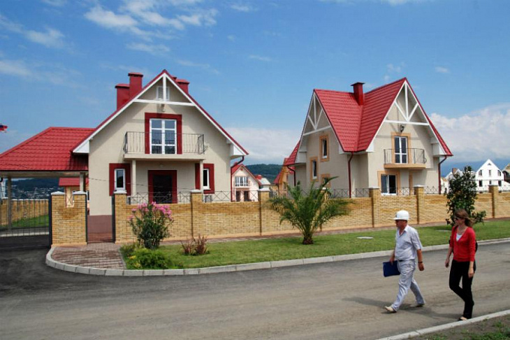 В России запустили сельскую ипотеку. Как получить кредит под 3% 