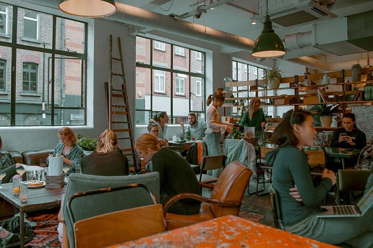 Найден способ меньше есть на работе