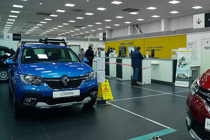 Россиян предупредили о росте цен на автомобили в ближайшие недели 