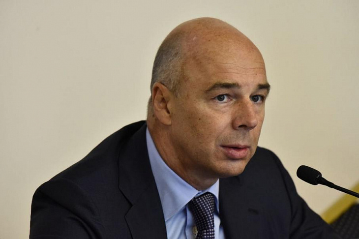 Силуанов: «Если бы мы печатали резервную валюту, то могли бы разбрасывать деньги с вертолета»