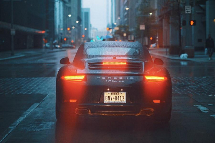 На 15% снизились продажи люксовых автомобилей в России