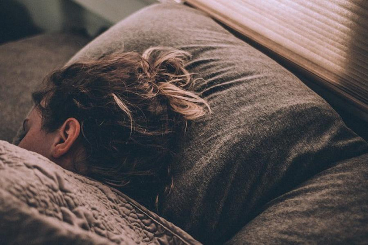 Ученые рассказали, какие проблемы со сном повышают риск смерти в 1,5 раза