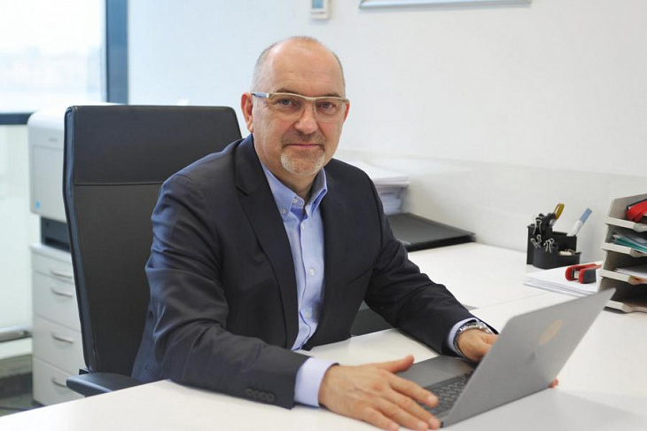 Глава «Ашана» в России — РБК: «Бизнес-модель «Ашана» больше не работает.