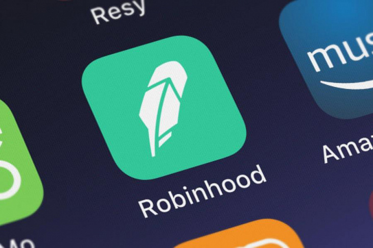 Онлайн-брокера Robinhood оценили в ходе IPO в $31,8 млрд 