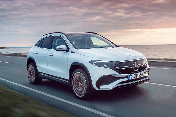 Кроссовер Mercedes EQA получил дополнительный мотор и полный привод