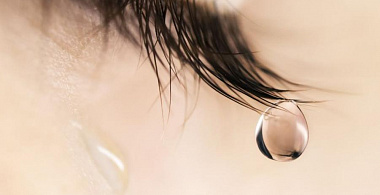 Чем полезны слезы для здоровья организма