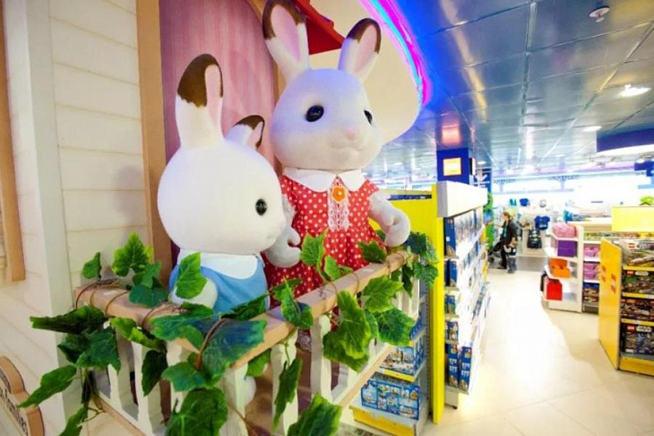 Выручка магазинов детских товаров в июле превысила докризисную