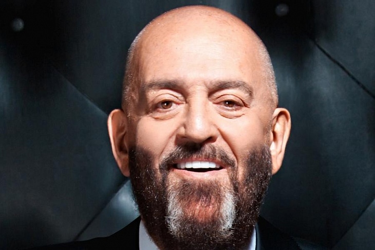 «Я календарь перевернул». Угадываем машины Михаила Шуфутинского