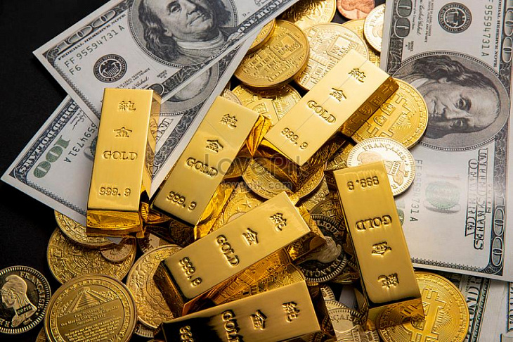 Исследование: 79% вкладчиков банков формируют накопления с зарплаты