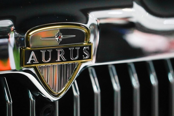 Седан Aurus начнут поставлять первым частным заказчикам в мае