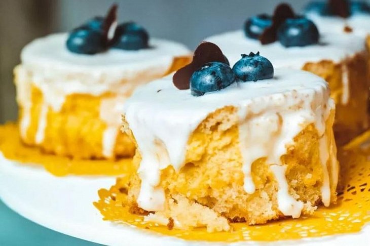 Пирожные и газировка: «Яндекс.Лавка» узнала, что заказывают ночью