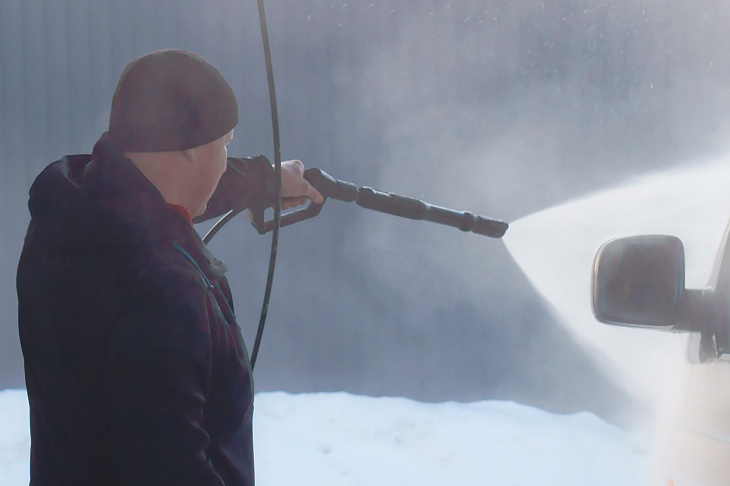 Мыть или не мыть машину зимой