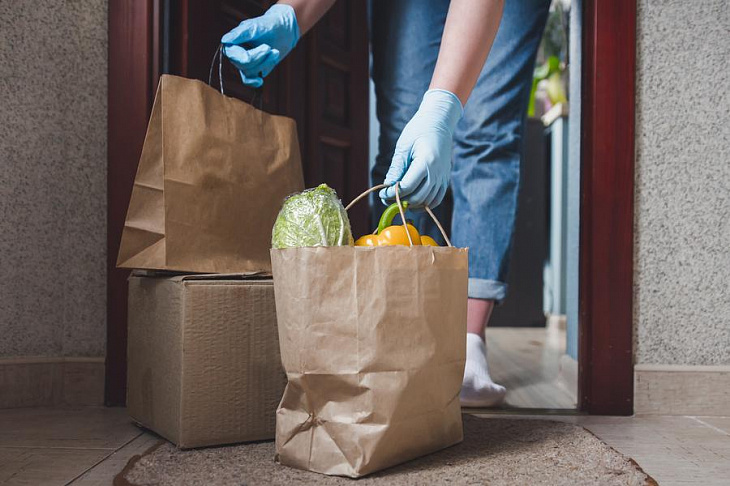 «Яндекс. Еда» и «Азбука вкуса» узнали, какие продукты заказывают по ночам