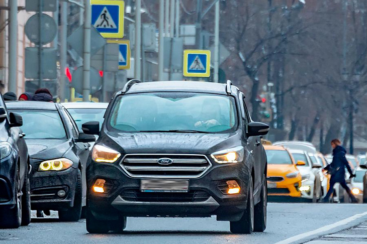 ГИБДД посоветовала московским водителям подготовить автомобили к зиме.