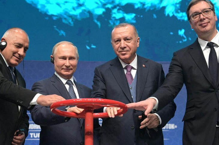 Россия уступила лидерство по поставкам газа в Турцию