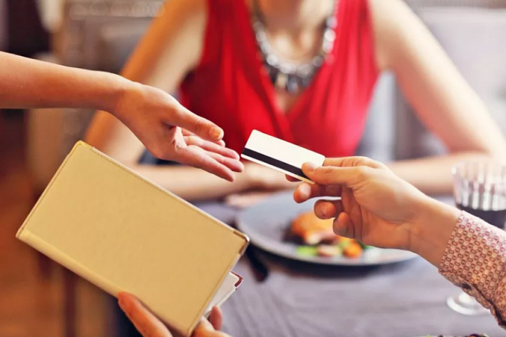 «Яндекс. Чаевые» позволят оставить электронные чаевые бармену, бариста и хостес ресторана